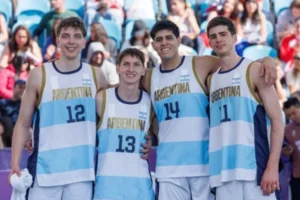 Orgullo riojano: Elías Molina Flores, campeón juvenil en básquet 3×3
