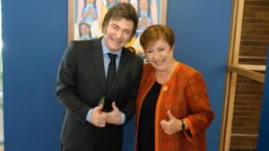 Nuevo tirón de orejas del FMI a Milei: exige más transparencia y enciende alarmas por el Monotributo