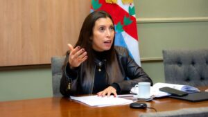 Florencia López contra la Ley de Tierras: “entrega total del país”