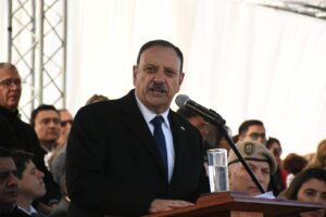 Quintela le respondió a Milei por los Chachos y el RIGI