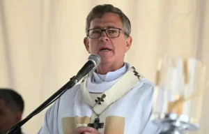 García Cuerva: Argentina herida y dividida antes del Papa