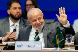 Brasil aprueba semana de 40 horas sin bajar salarios